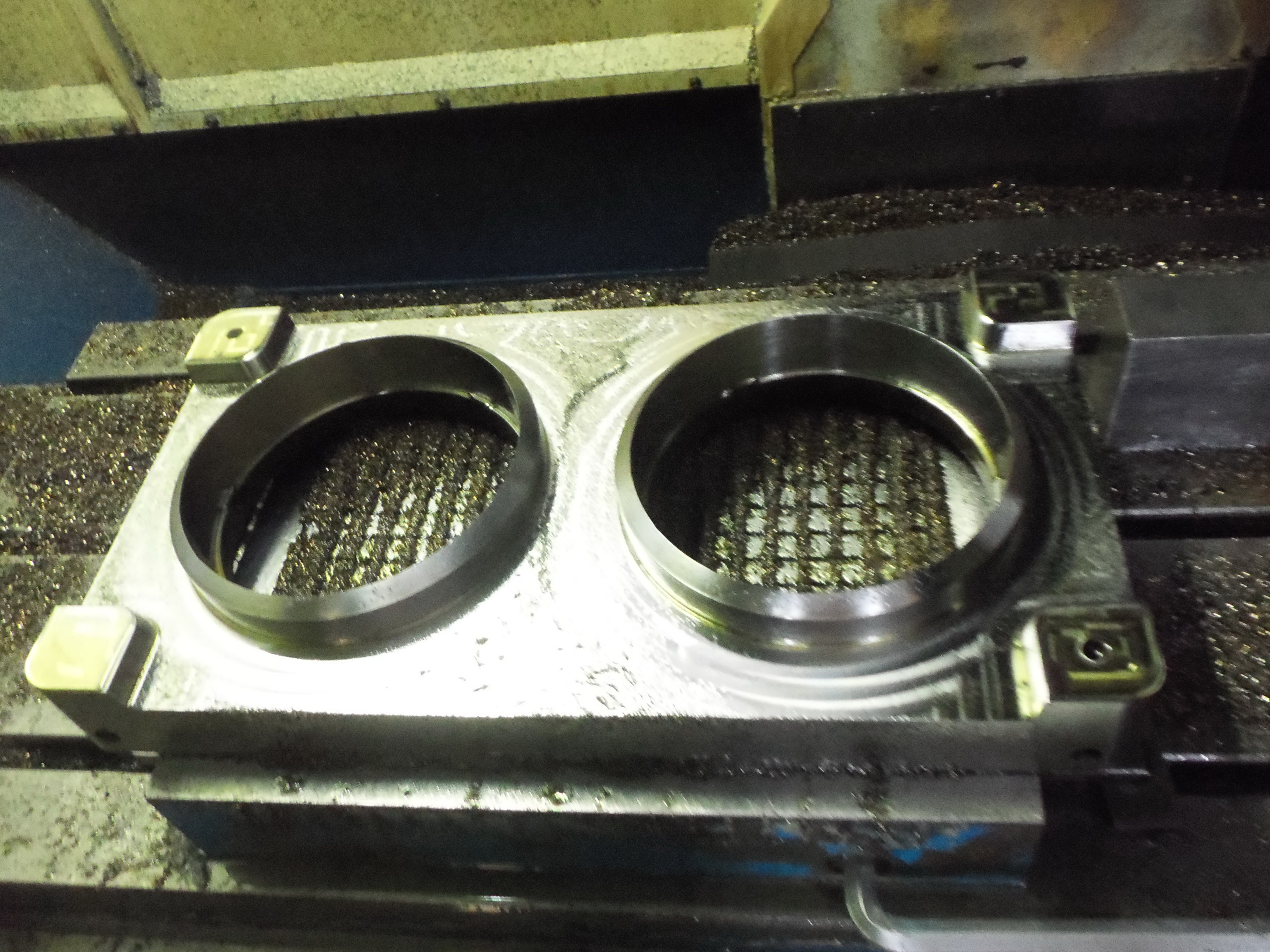 旭錦塑膠模具，模具加工圖